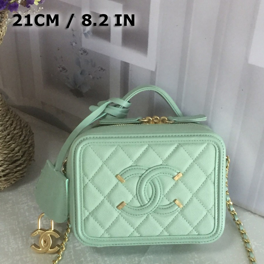 A93343 vanity case, Chanel Handbag
