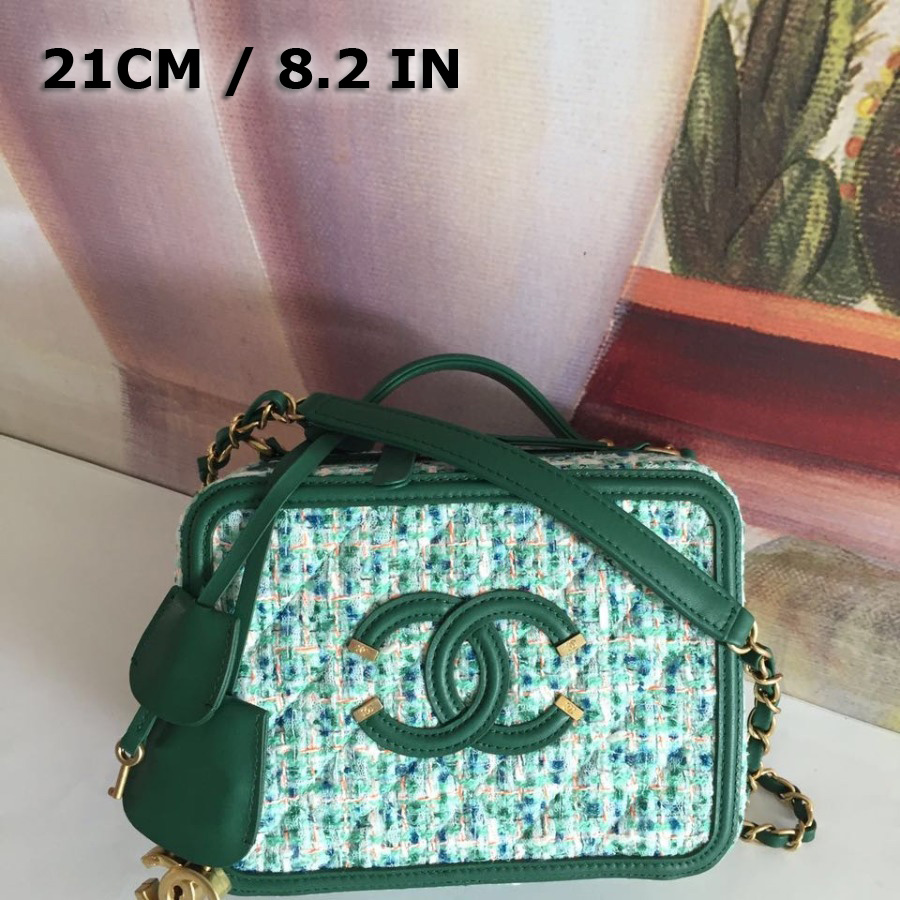 A93343 vanity case, Chanel Handbag