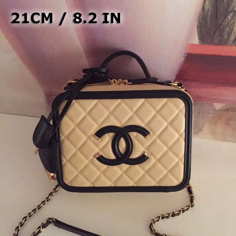 A93343 vanity case, Chanel Handbag