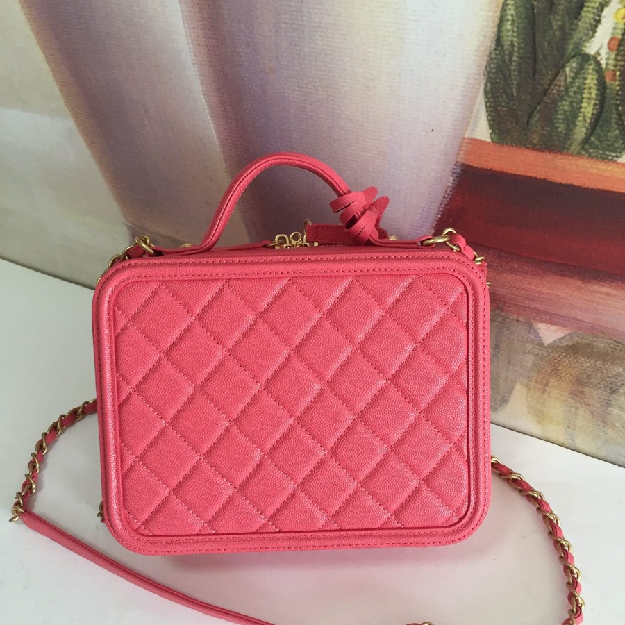 A93343 vanity case, Chanel Handbag