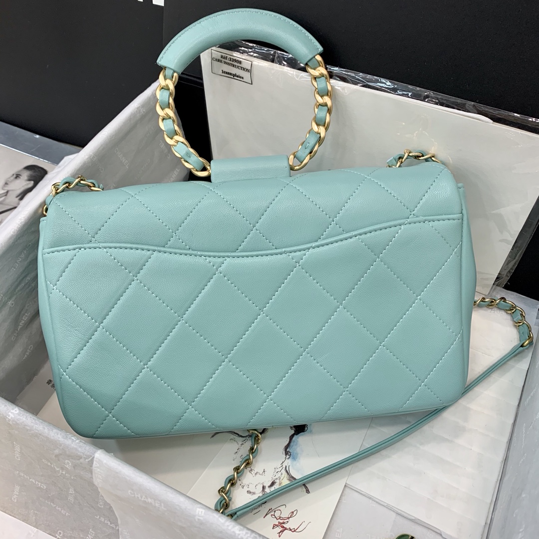 AS1358 flap bag, Lambskin & Gold Metal, CHANEL