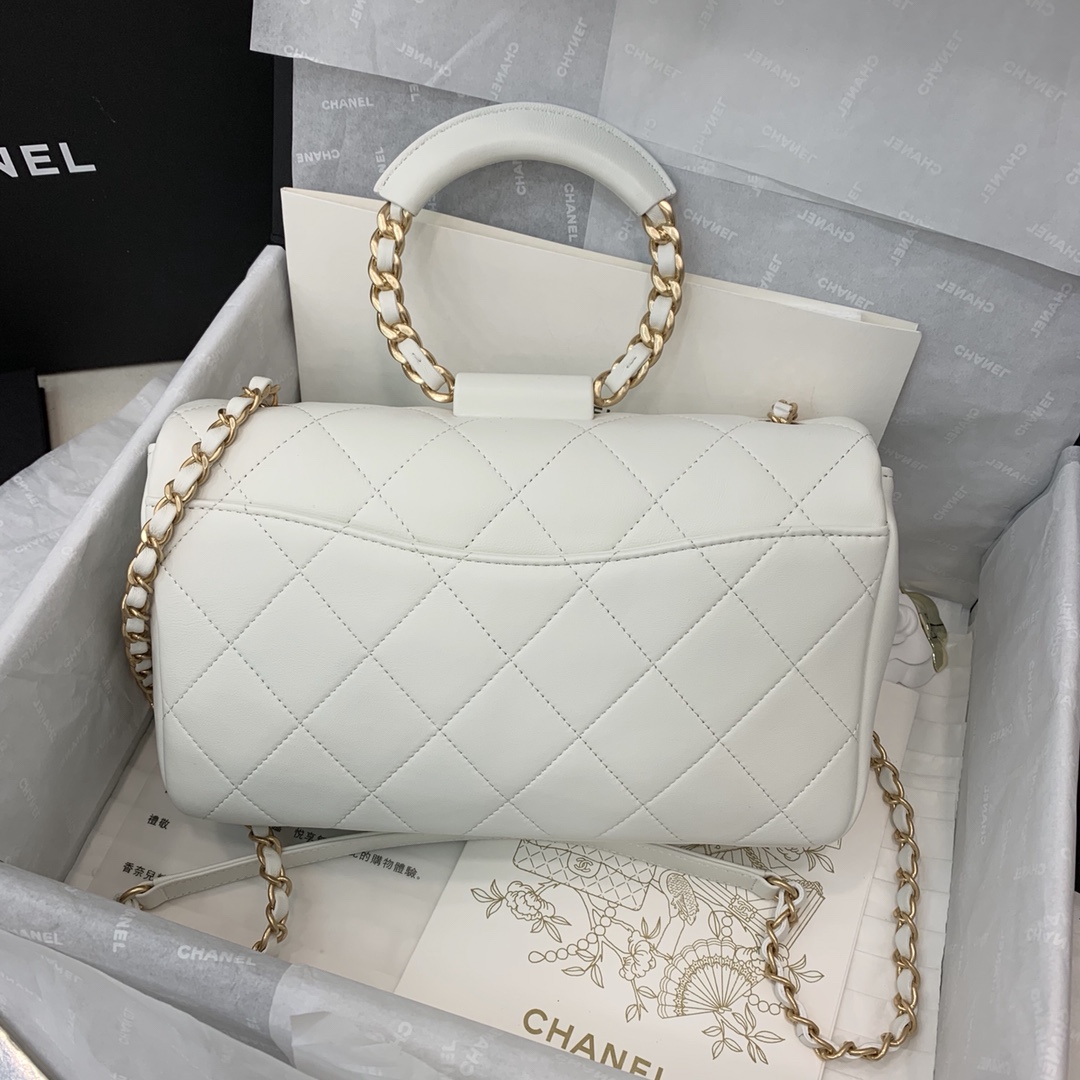 AS1358 flap bag, Lambskin & Gold Metal, CHANEL