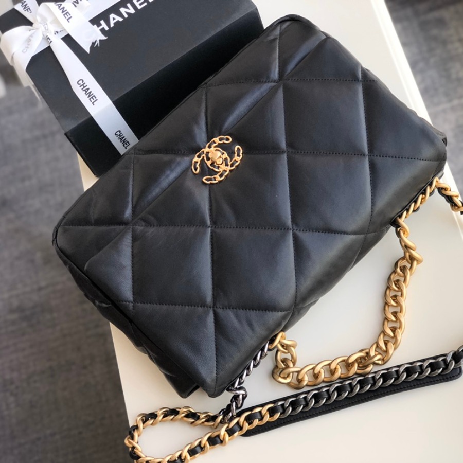 AS1162 chanel 19 maxi flap bag, CHANEL HANDBAGS