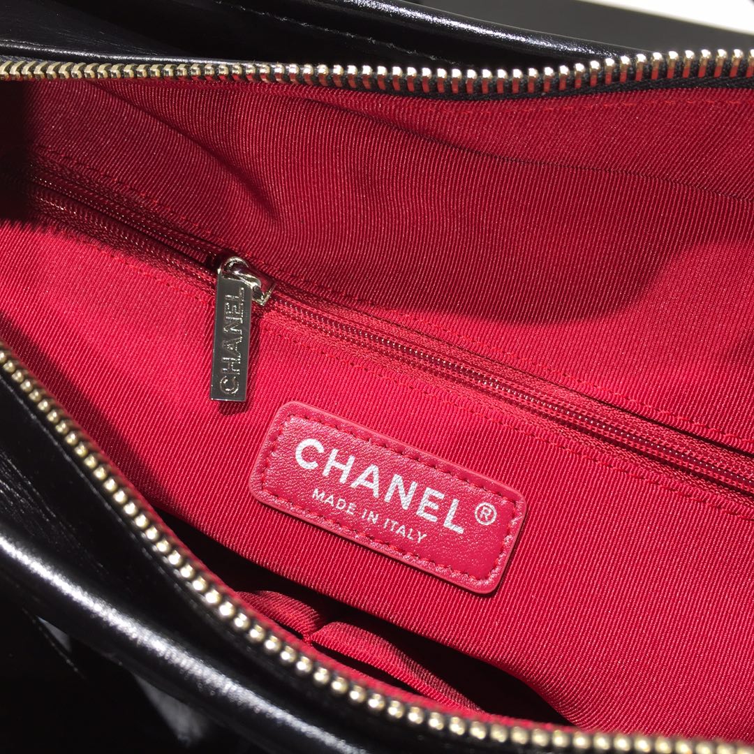 AS0865, chanel's gabrielle small hobo bag