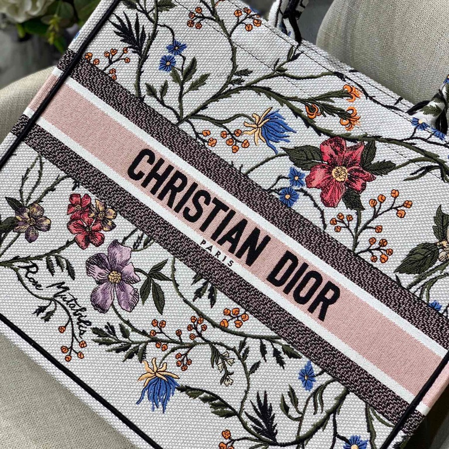 DIOR BOOK TOTE WITH DIOR OBLIQUE EMBROIDERY