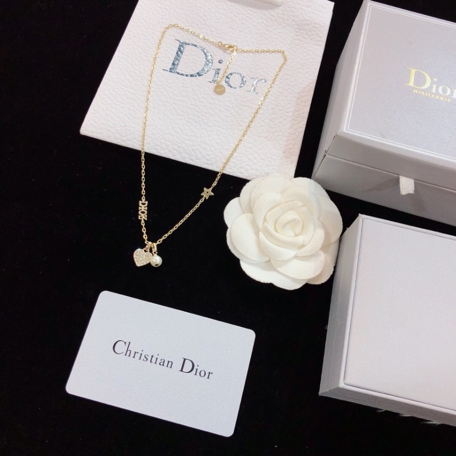 Christian Dior Necklaces CD