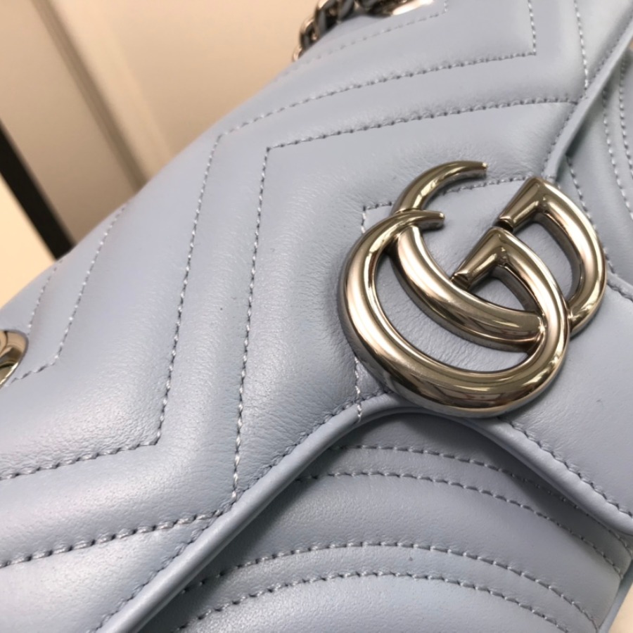 446744 GUCCI GG Marmont matelassé mini bag