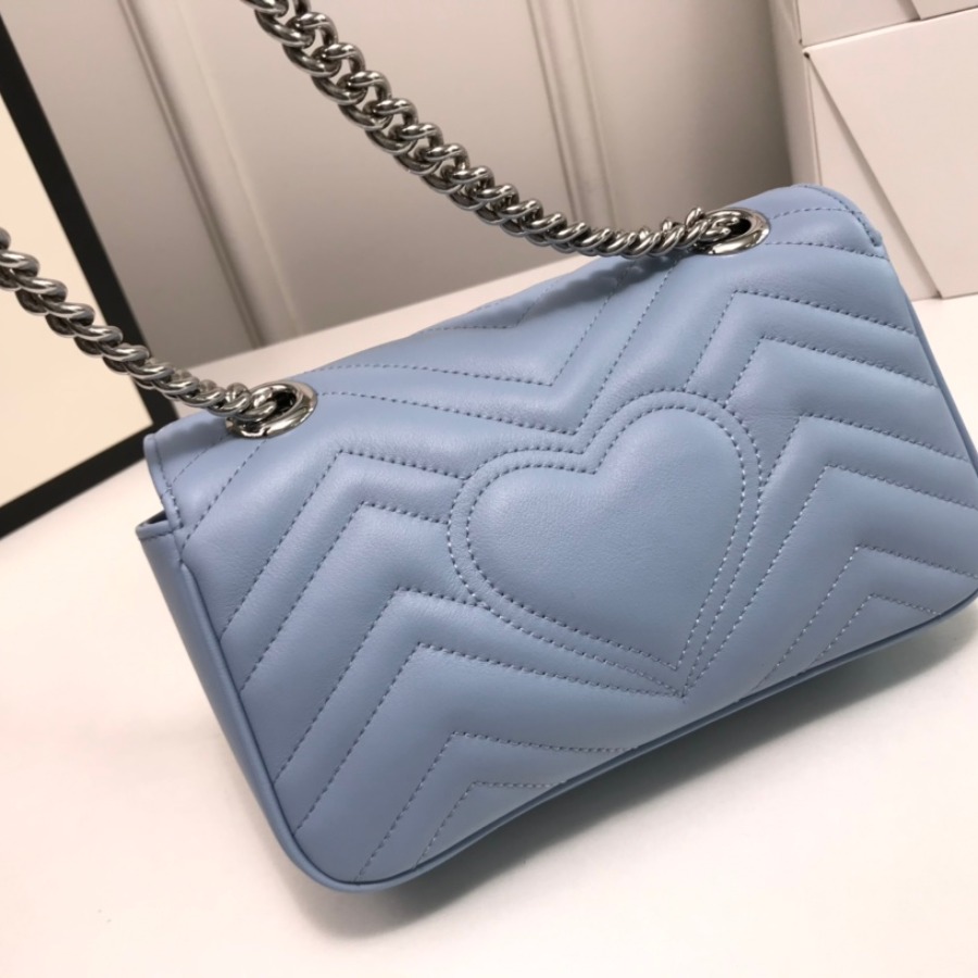 446744 GUCCI GG Marmont matelassé mini bag