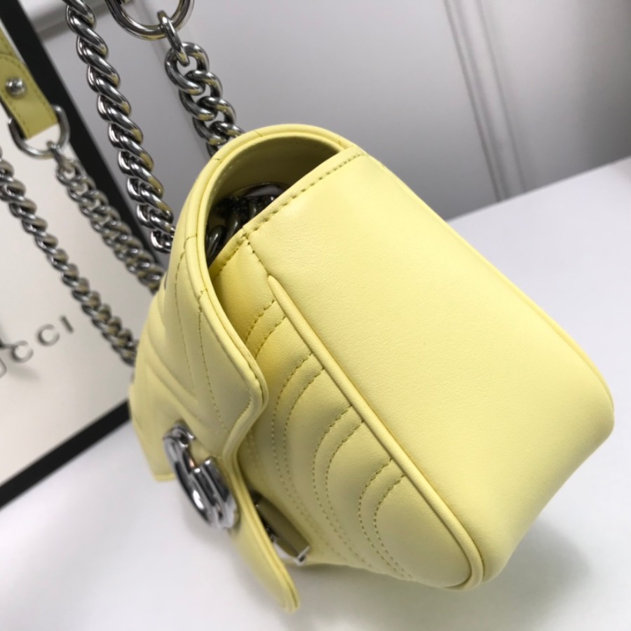 446744 GUCCI GG Marmont matelassé mini bag