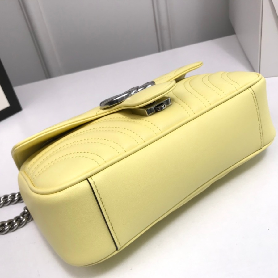 446744 GUCCI GG Marmont matelassé mini bag