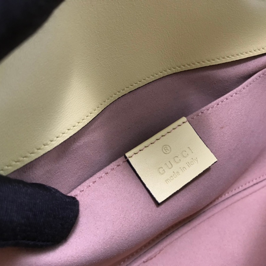 446744 GUCCI GG Marmont matelassé mini bag