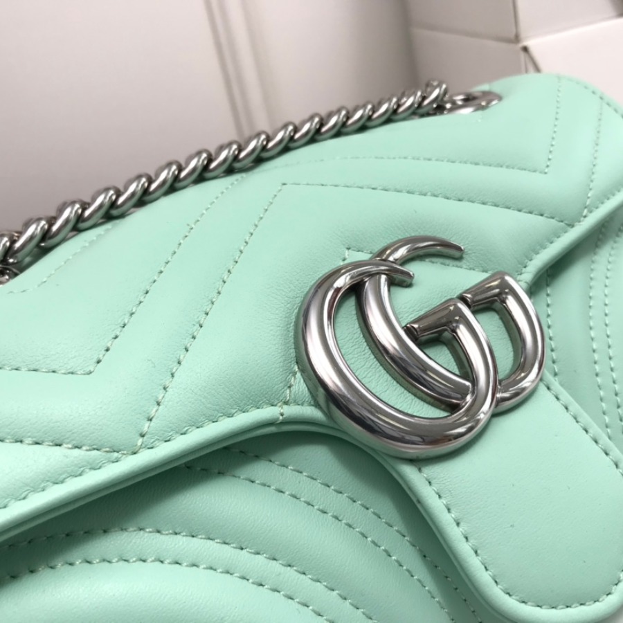 446744 GUCCI GG Marmont matelassé mini bag