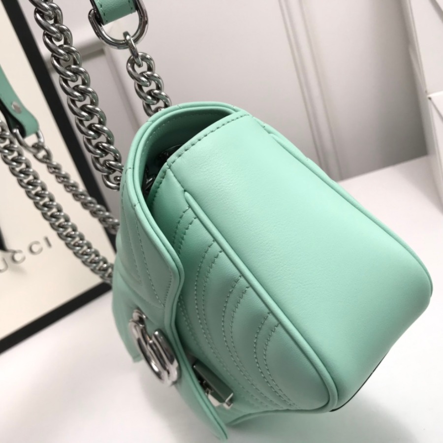 446744 GUCCI GG Marmont matelassé mini bag