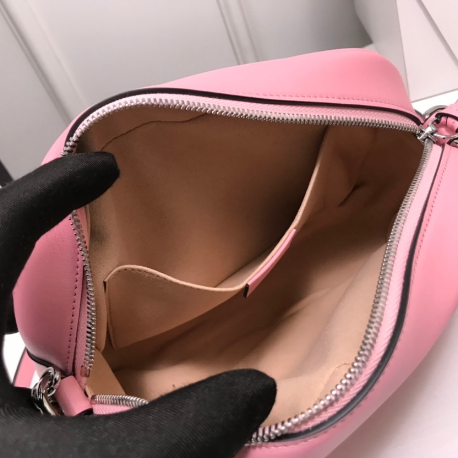 447632 GG Marmont small shoulder bag, Gucci Crossbody Bags for Women