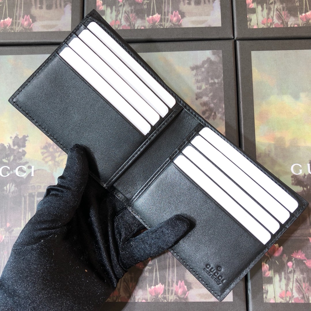 451268 Gucci Tiger print GG Supreme wallet, 