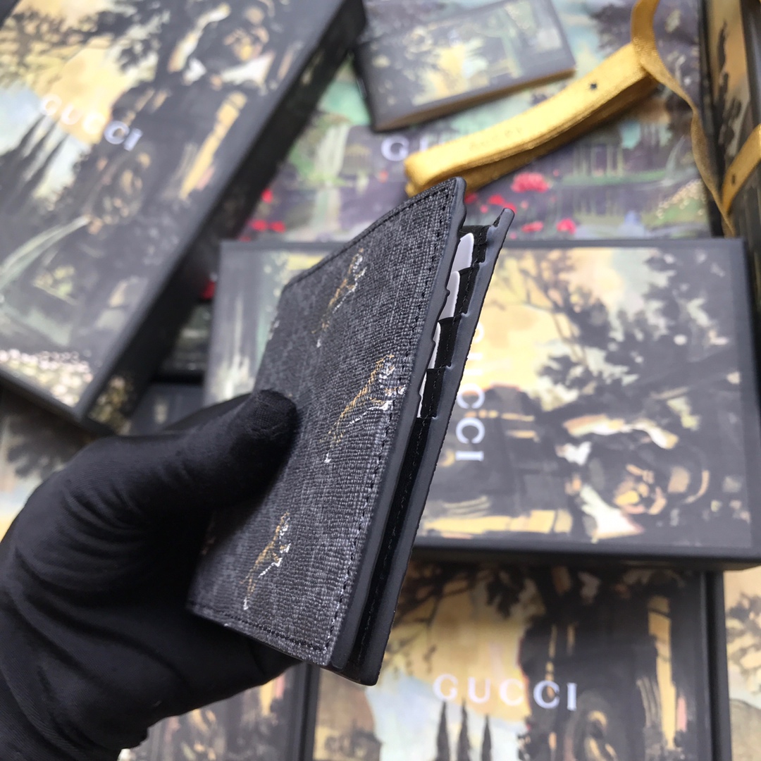 575133 GG wallet with tiger print