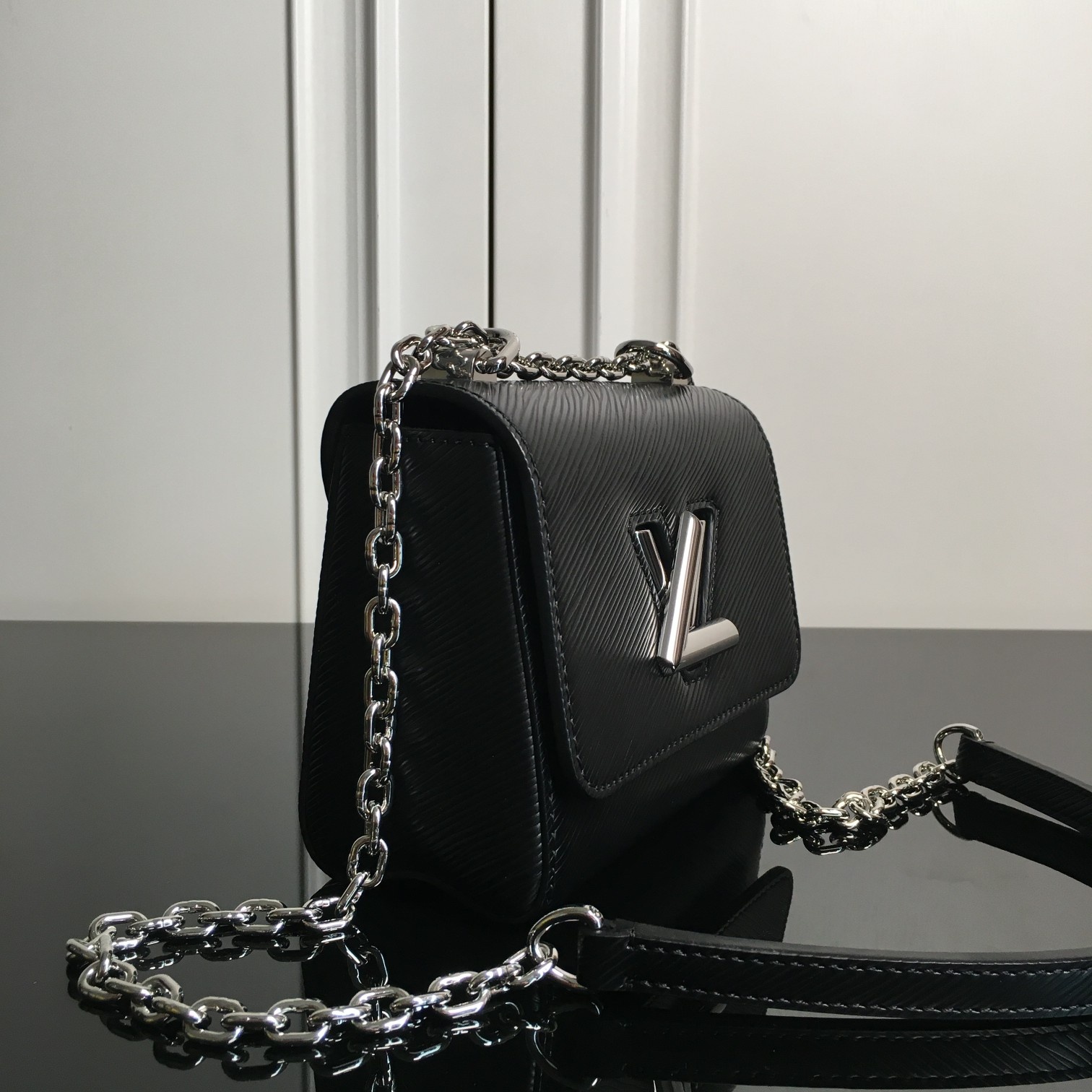 M56117 TWIST MINI, Louis Vuitton LV