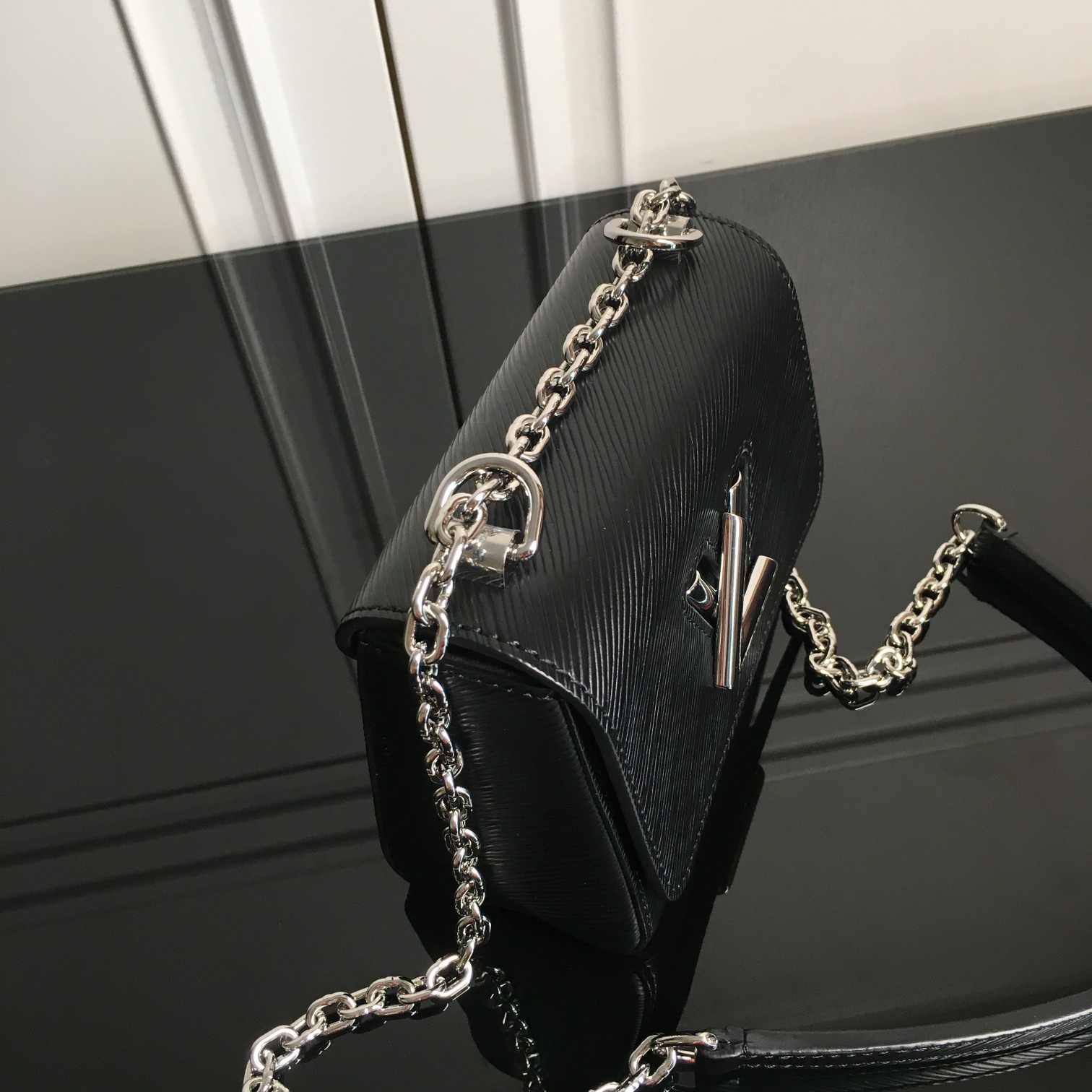 M56117 TWIST MINI, Louis Vuitton LV