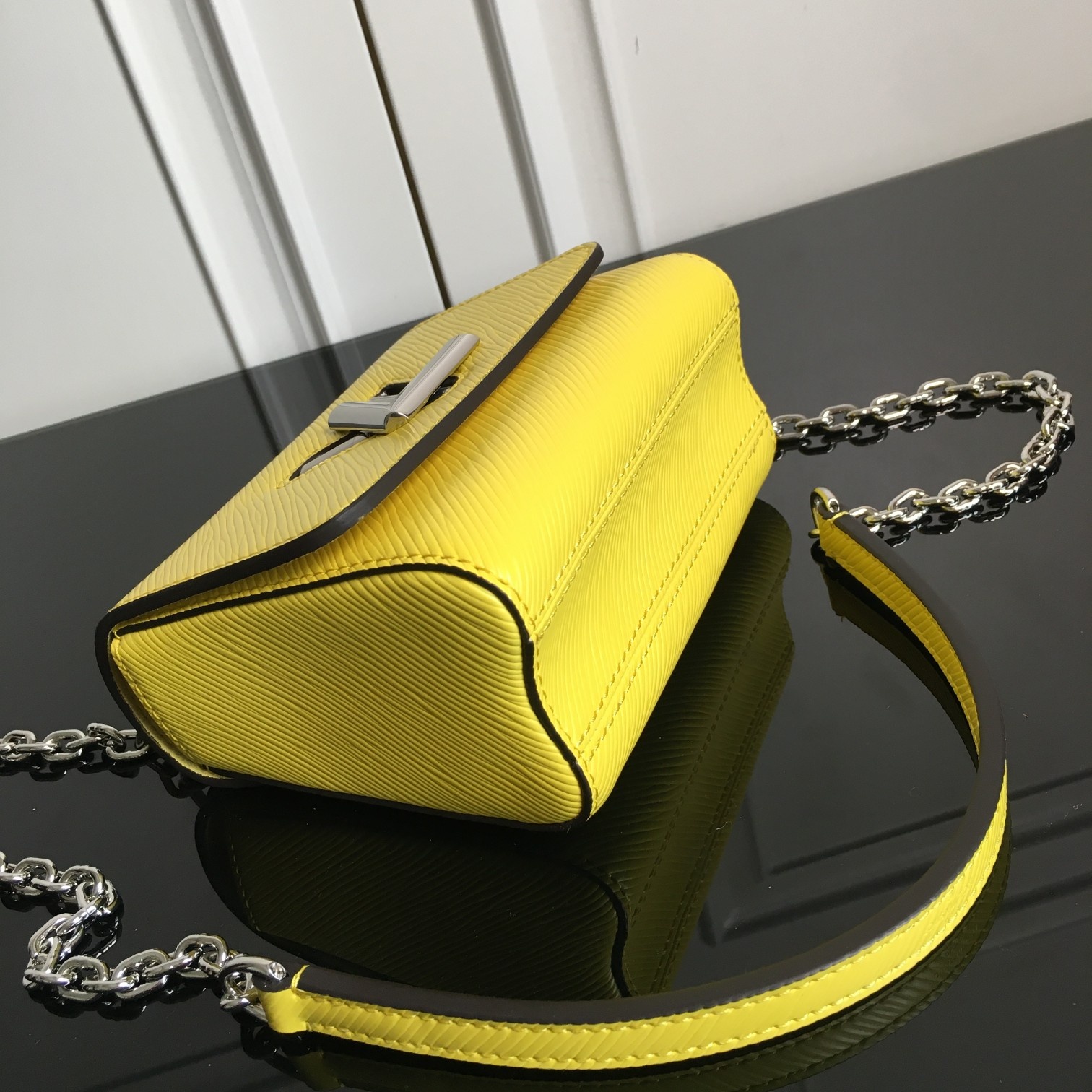 M56119 TWIST MINI, Louis Vuitton LV