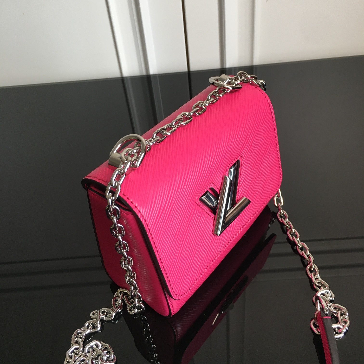 M56120 TWIST MINI, Louis Vuitton LV
