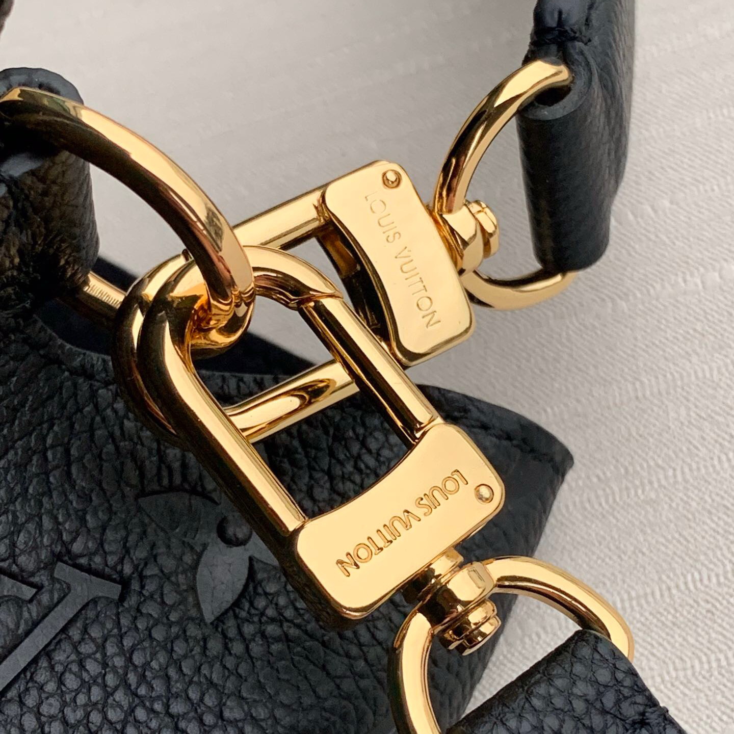 M45256 NÉONOÉ MM, Louis Vuitton LV