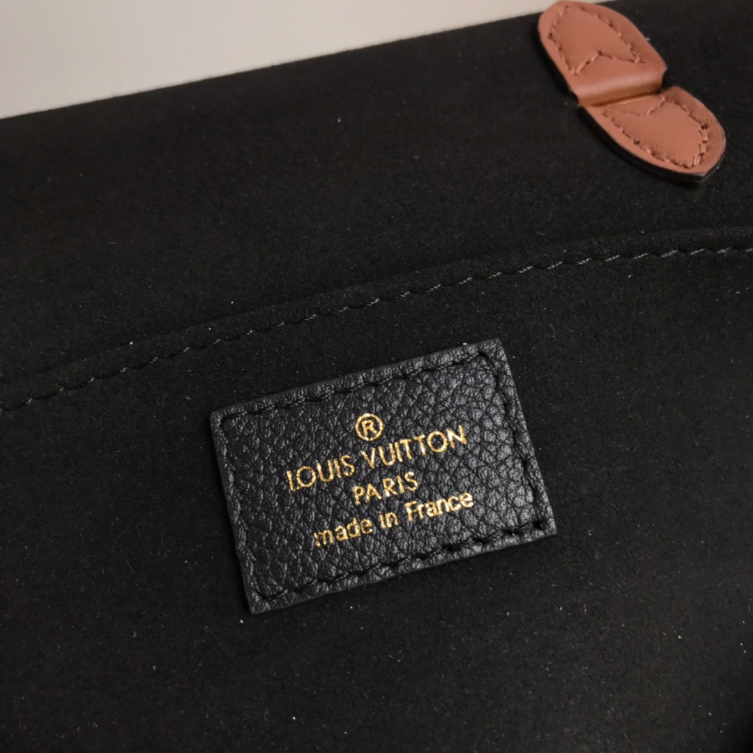 M44354 VAUGIRARD MONOGRAM, Louis Vuitton LV Top Handles
