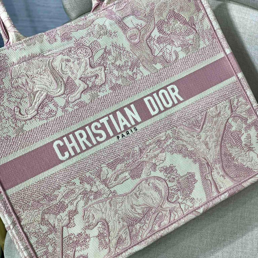 DIOR BOOK TOTE WITH DIOR OBLIQUE EMBROIDERY