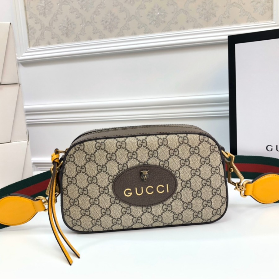 476466 Neo Vintage GG Supreme messenger bag, GUCCI