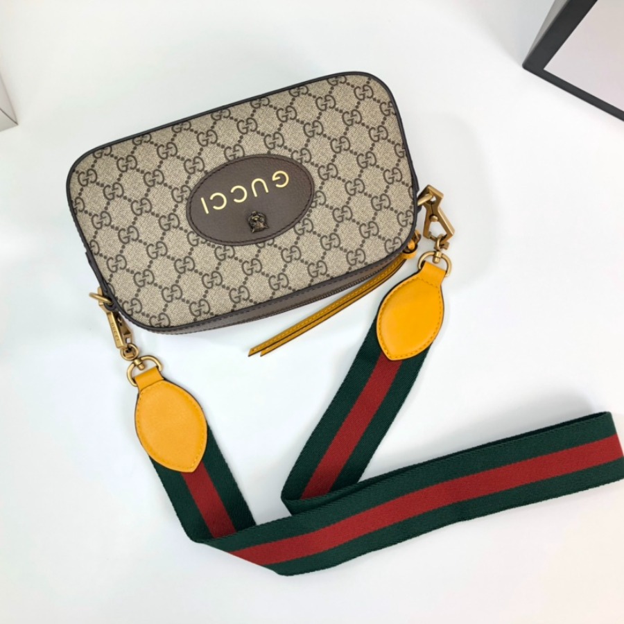 476466 Neo Vintage GG Supreme messenger bag, GUCCI
