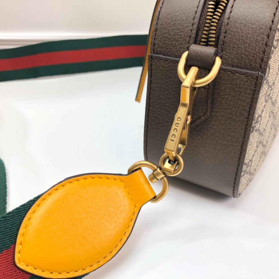 476466 Neo Vintage GG Supreme messenger bag, GUCCI