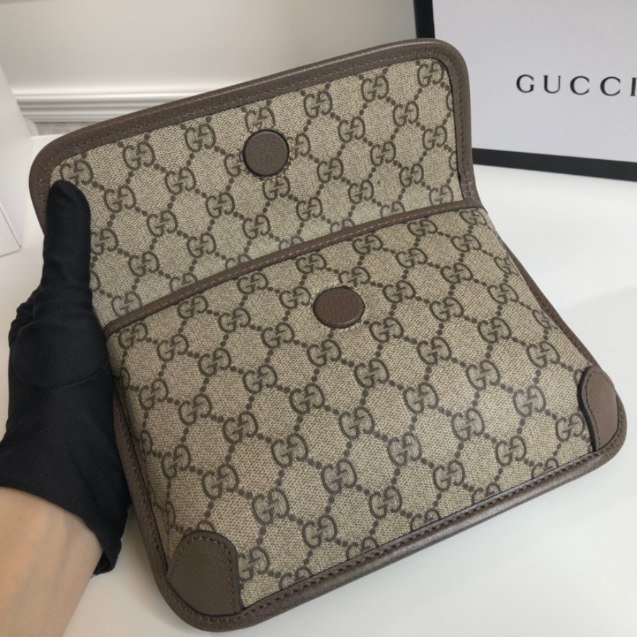 GUCCI Totem GG Supreme messenger 489617