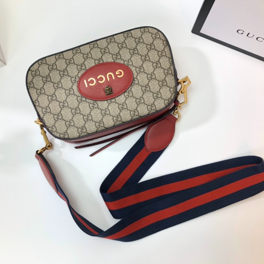 476466 Neo Vintage GG Supreme messenger bag, GUCCI