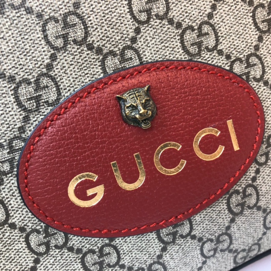 476466 Neo Vintage GG Supreme messenger bag, GUCCI
