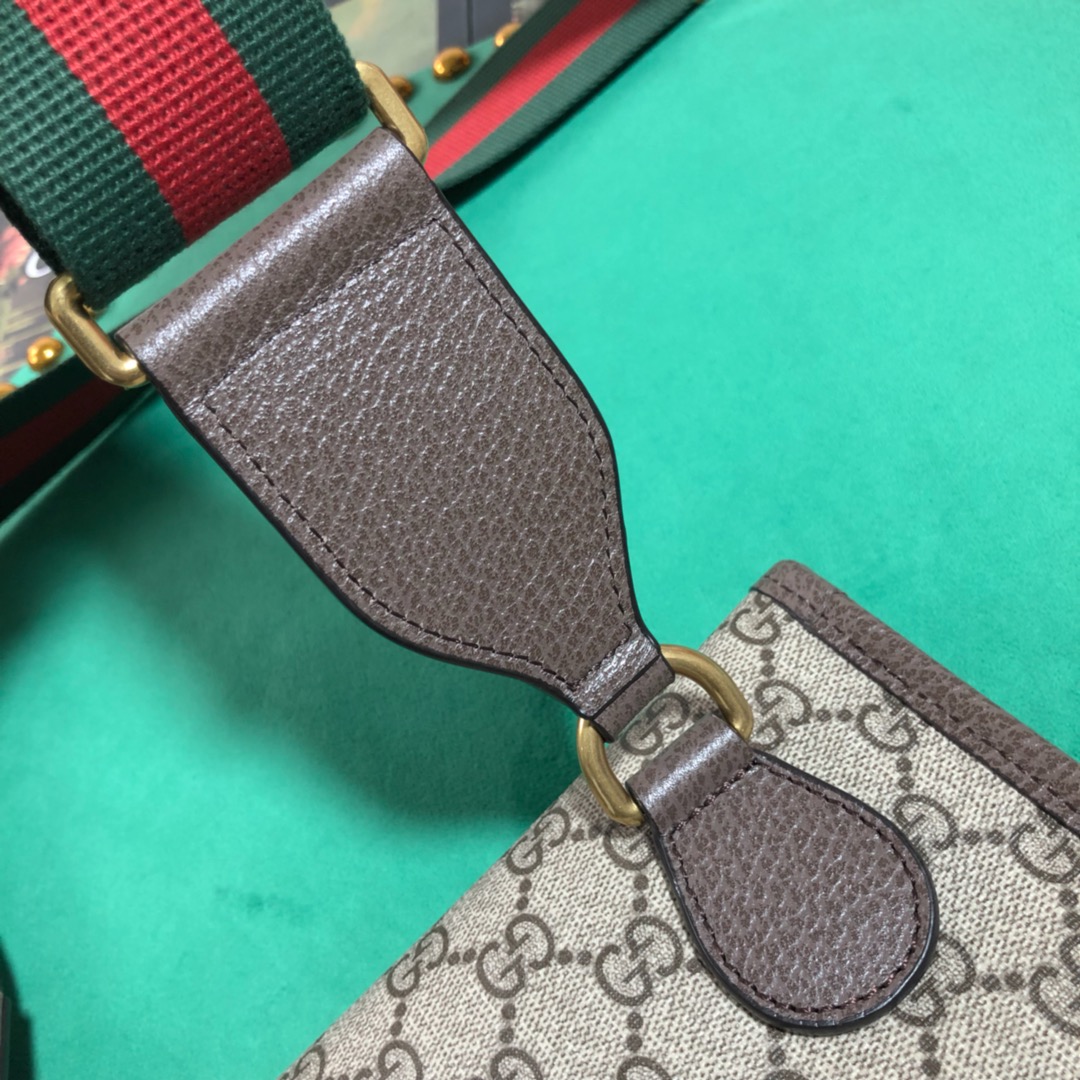 598604  Neo Vintage GG medium messenger, GUCCI Messengers Bags for Men
