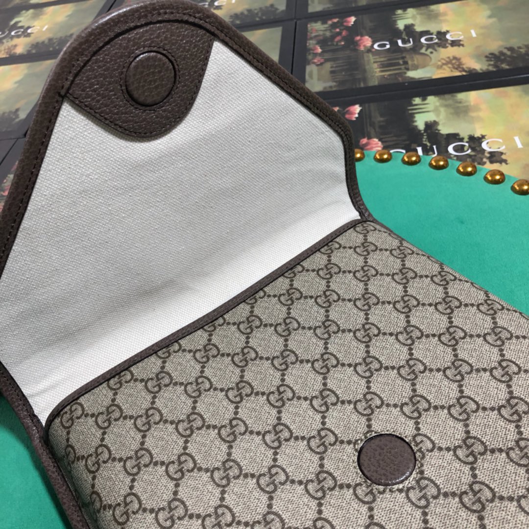 598604  Neo Vintage GG medium messenger, GUCCI Messengers Bags for Men