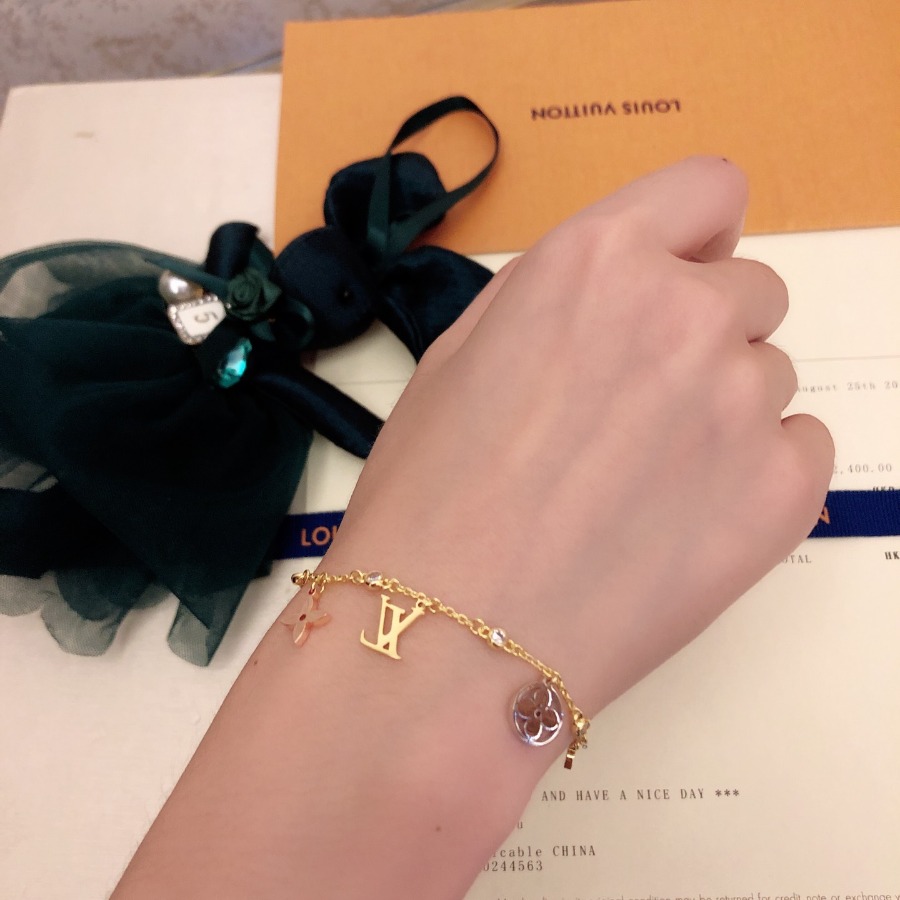 BRACELET, Louis Vuitton LV, 19cm