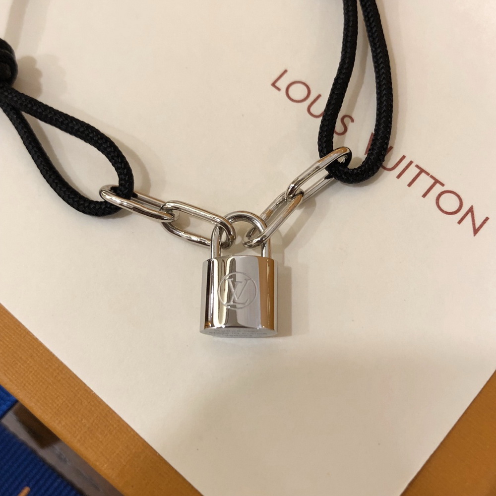 BRACELET, Louis Vuitton LV