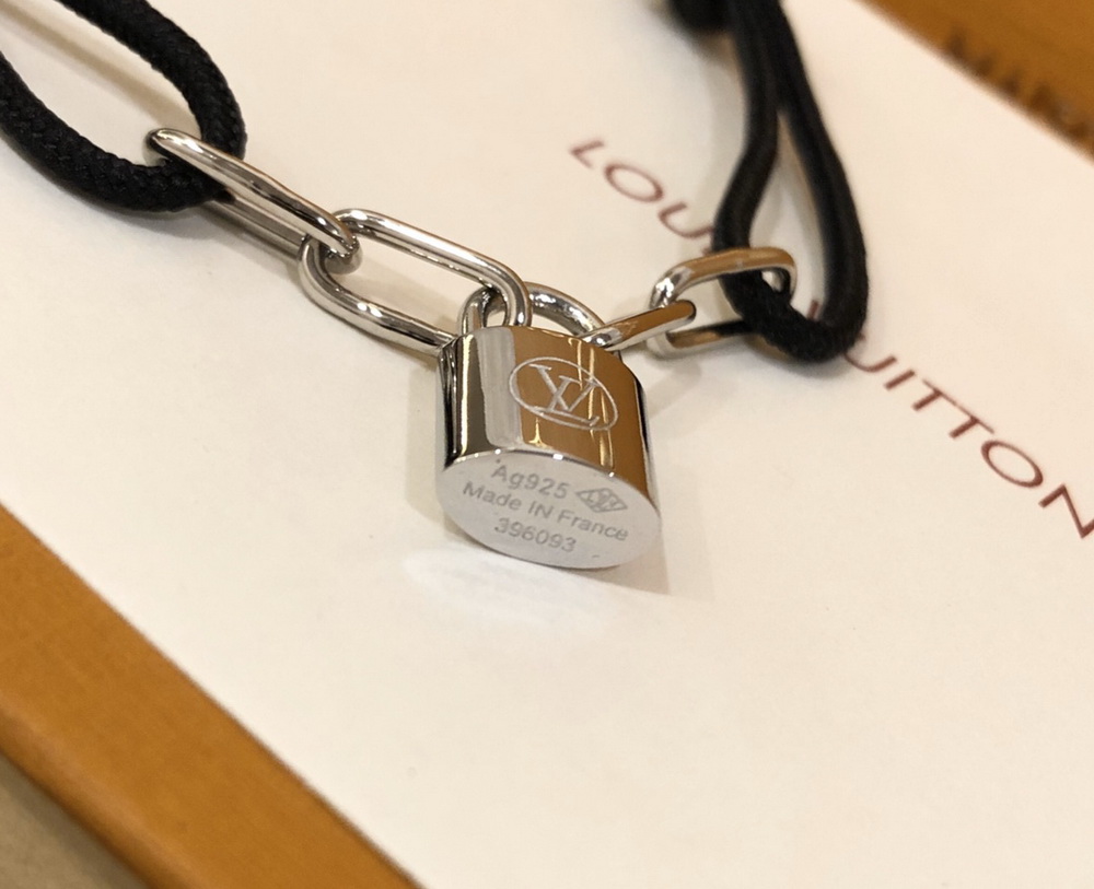 BRACELET, Louis Vuitton LV