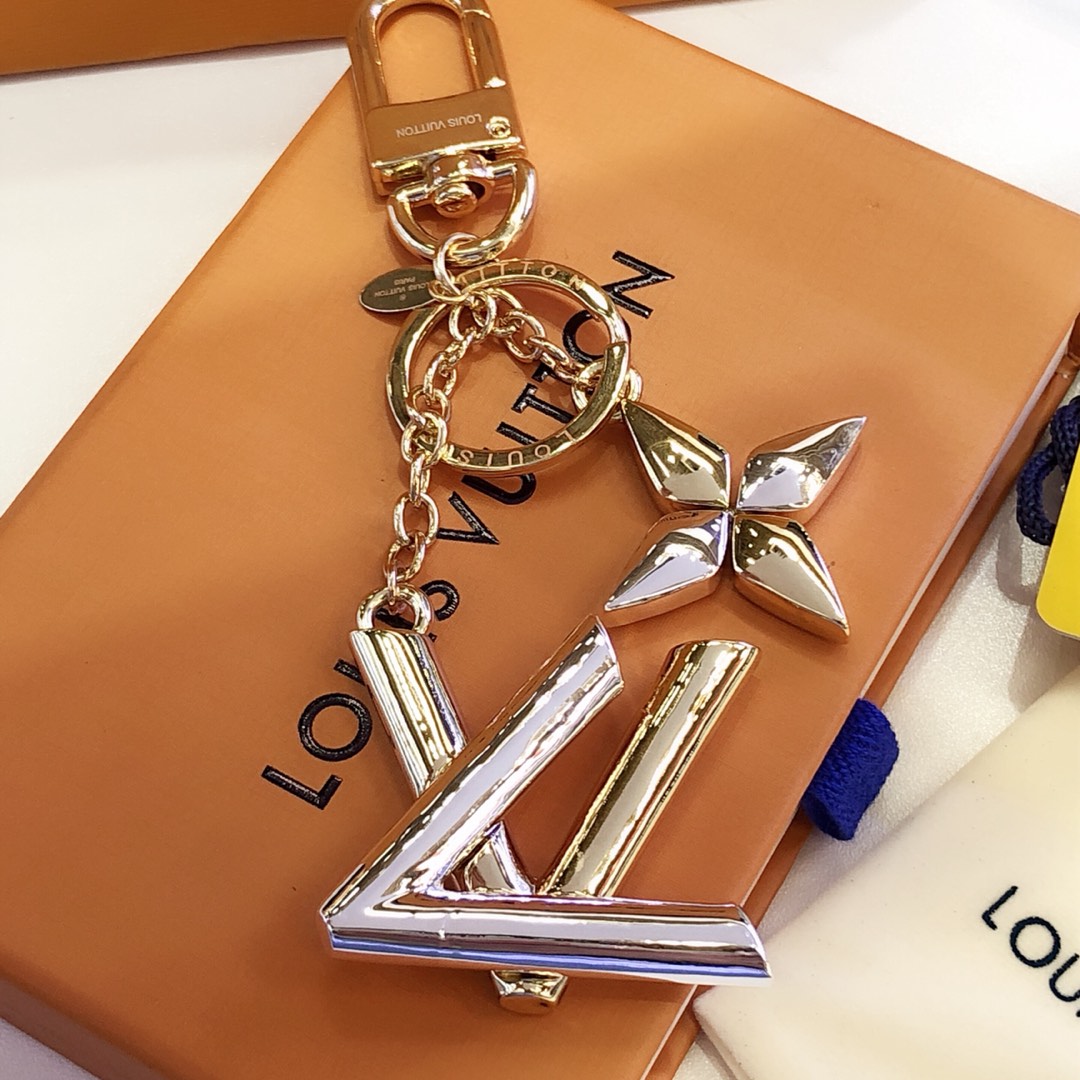 TWIST BAG CHARM, Louis Vuitton LV, key chain