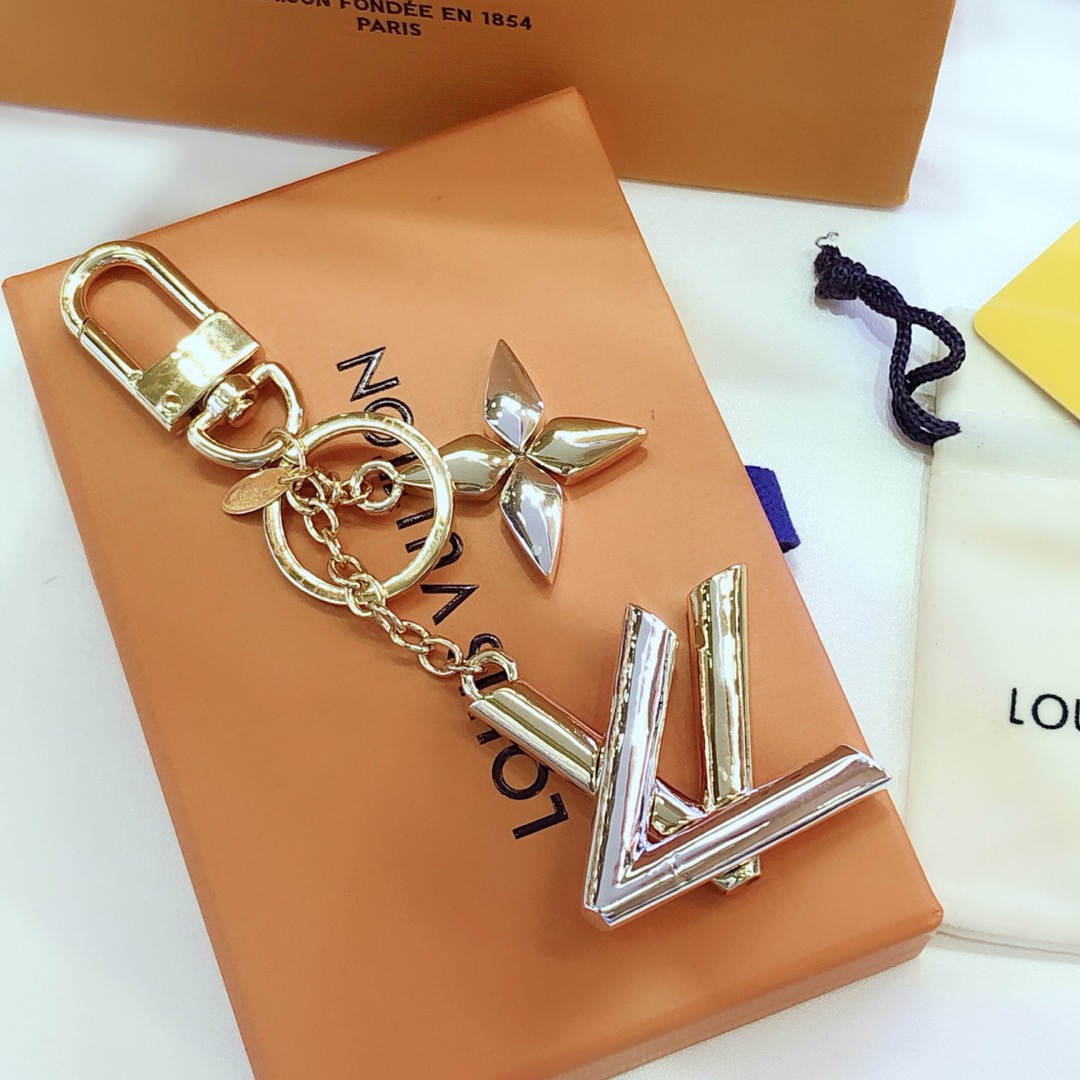 TWIST BAG CHARM, Louis Vuitton LV, key chain