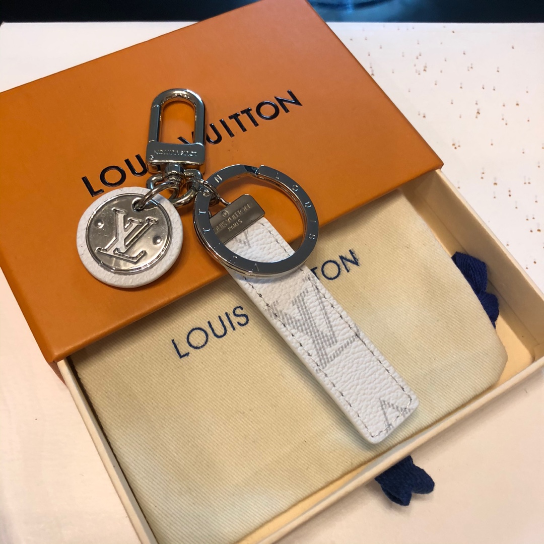 M69325 NEO LV CLUB BAG CHARM AND KEY HOLDER, Louis Vuitton LV, key chain