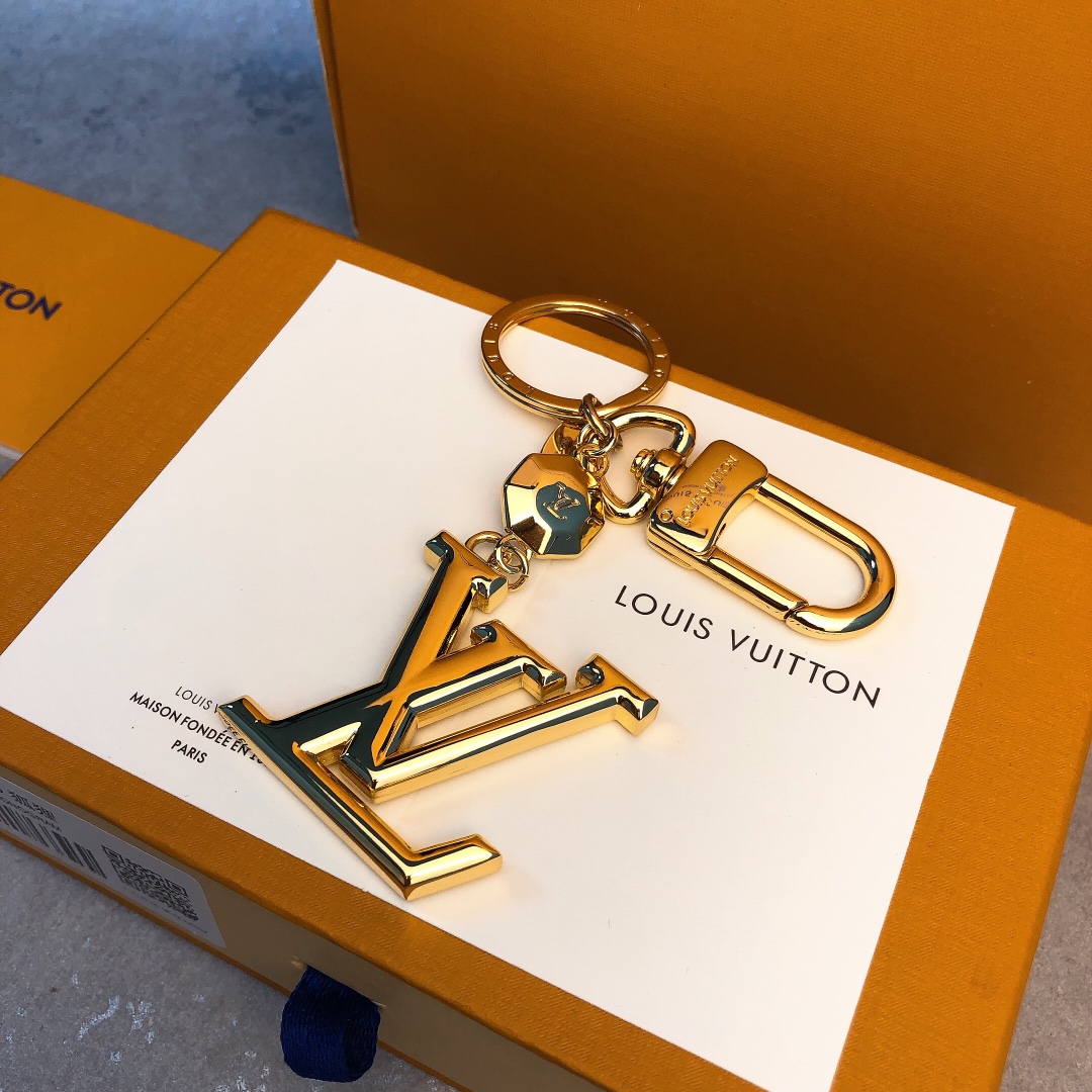 M65216 LV FACETTES BAG CHARM & KEY HOLDER, Louis Vuitton LV, key chain