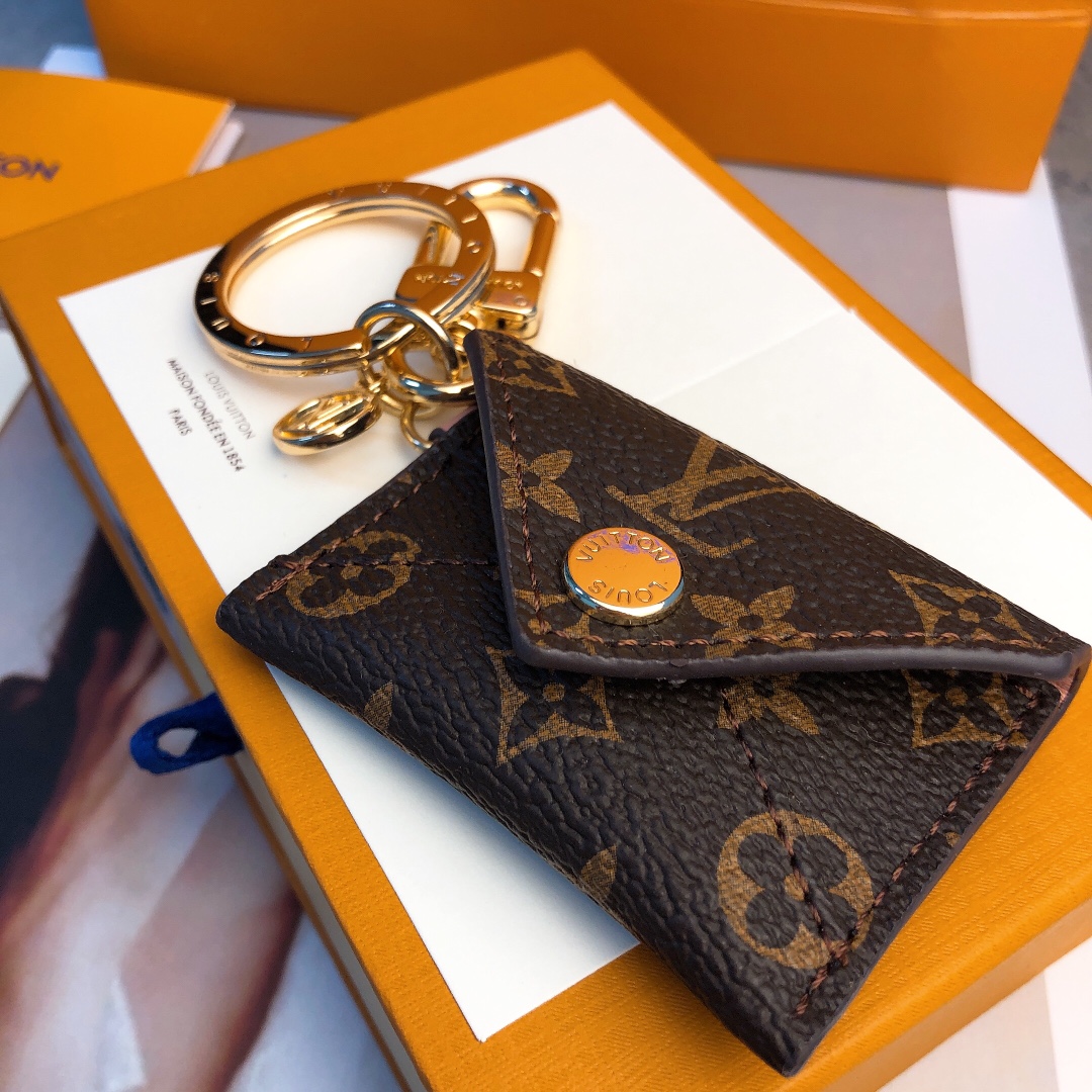 M69003 KIRIGAMI POUCH BAG CHARM AND KEY HOLDER, Louis Vuitton LV, key chain