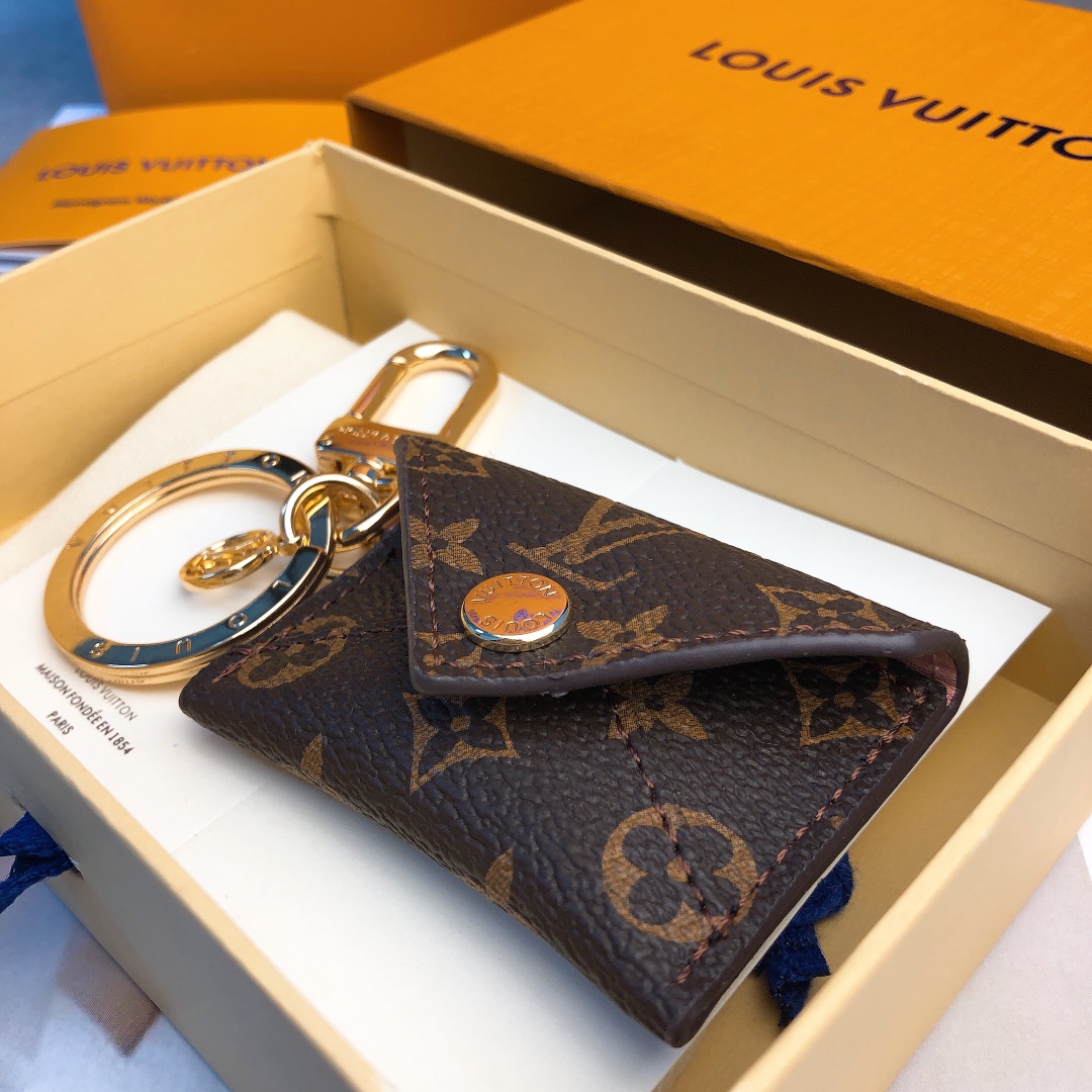 M69003 KIRIGAMI POUCH BAG CHARM AND KEY HOLDER, Louis Vuitton LV, key chain