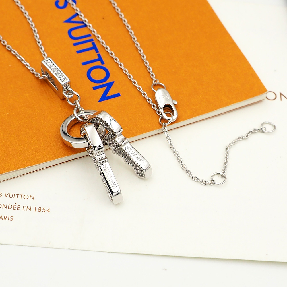 Necklaces and Pendants, Louis Vuitton LV