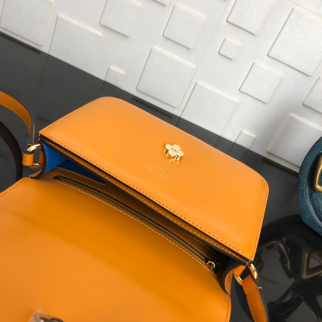 M55946 LV PONT 9, LOUIS VUITTON LV