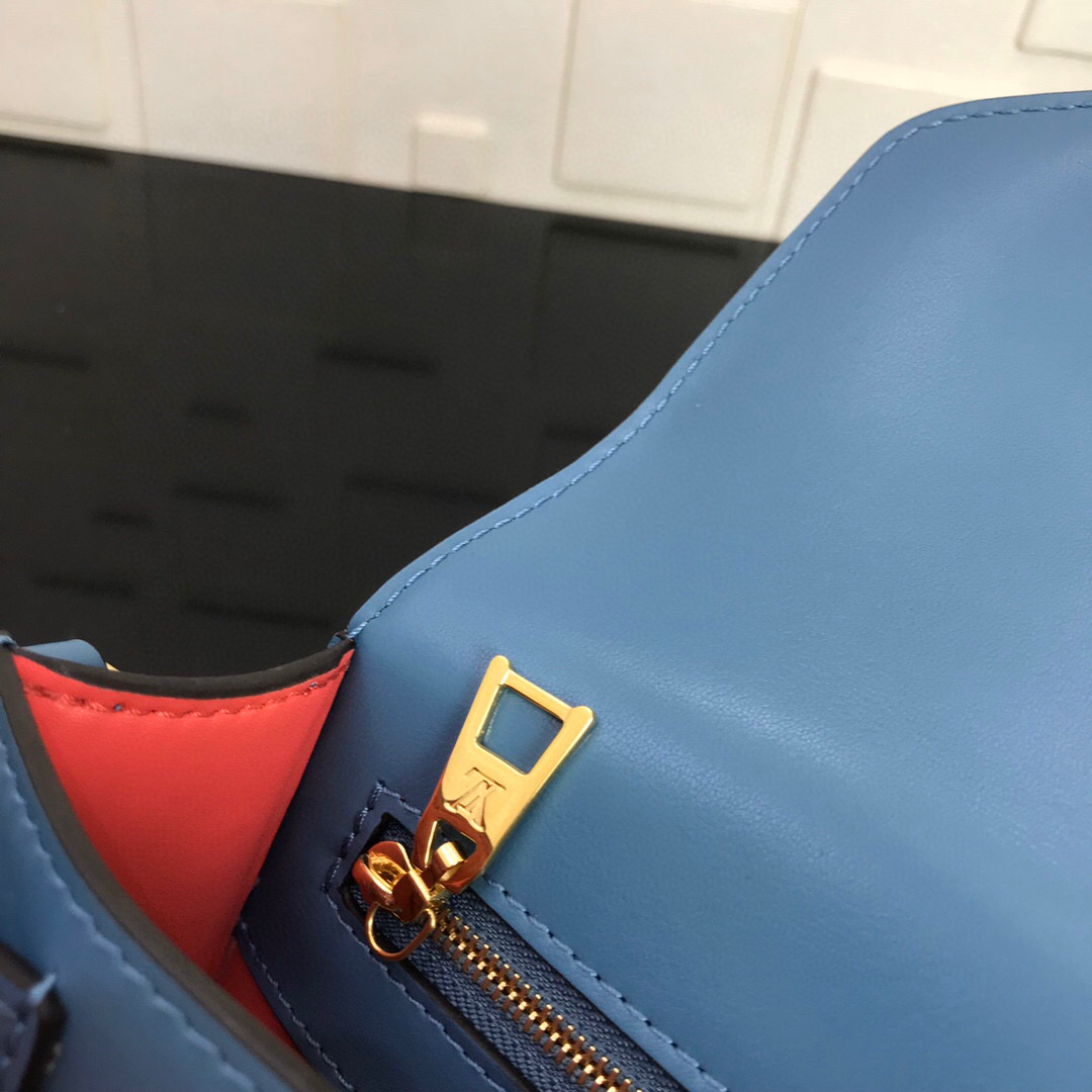 M55947 LV PONT 9, LOUIS VUITTON LV