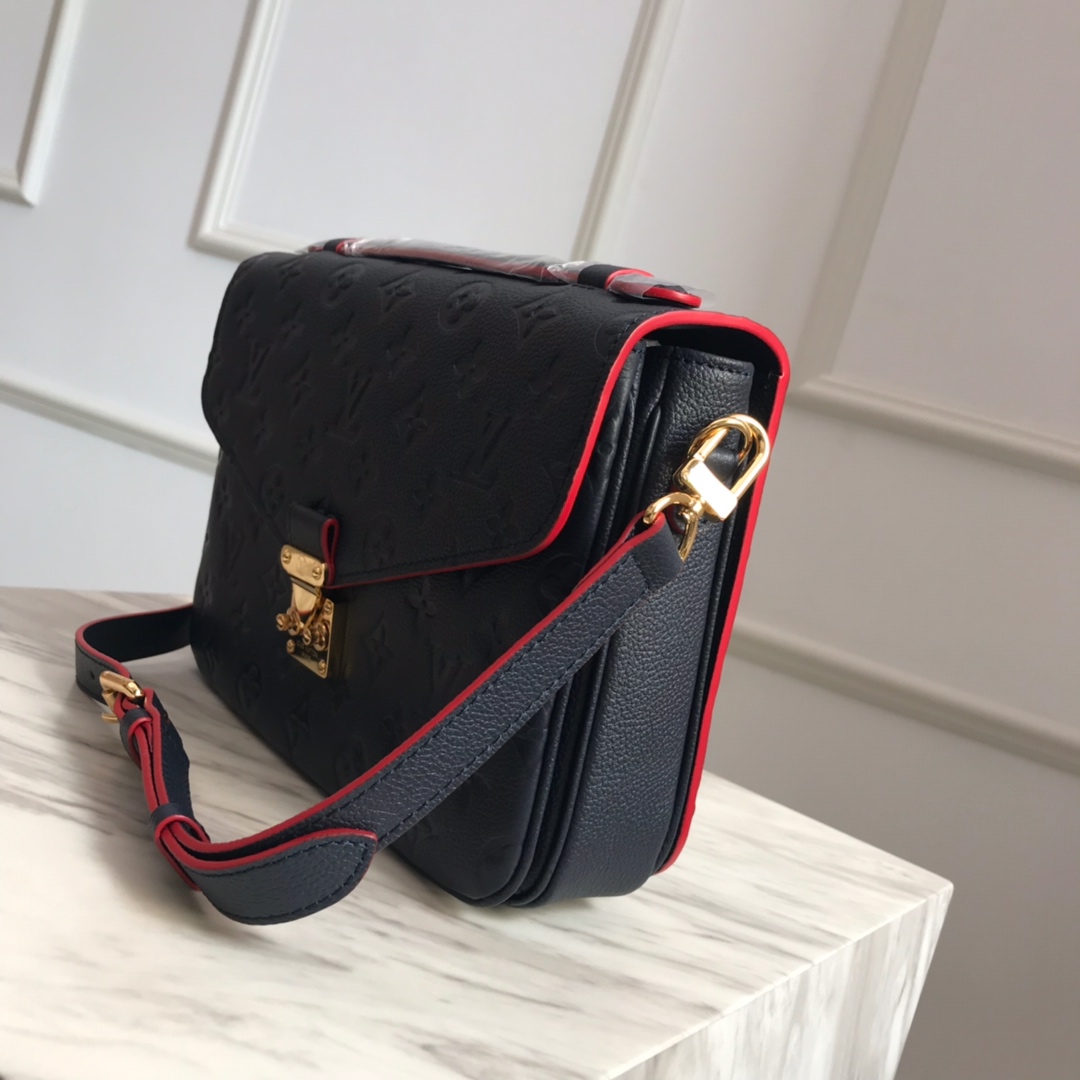 M44071, Louis Vuitton LV, POCHETTE METIS