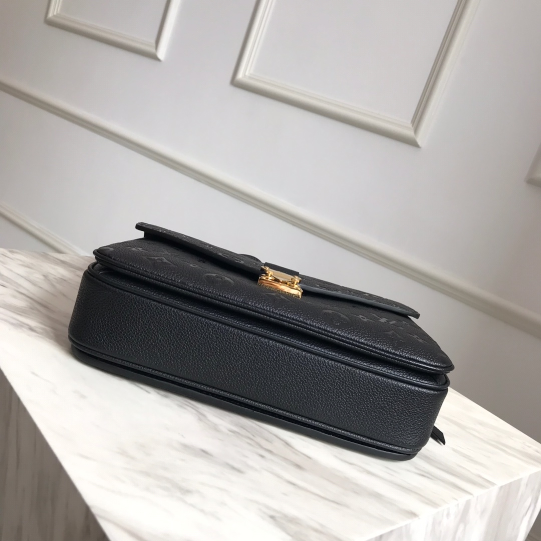 M41487, Louis Vuitton LV, POCHETTE METIS