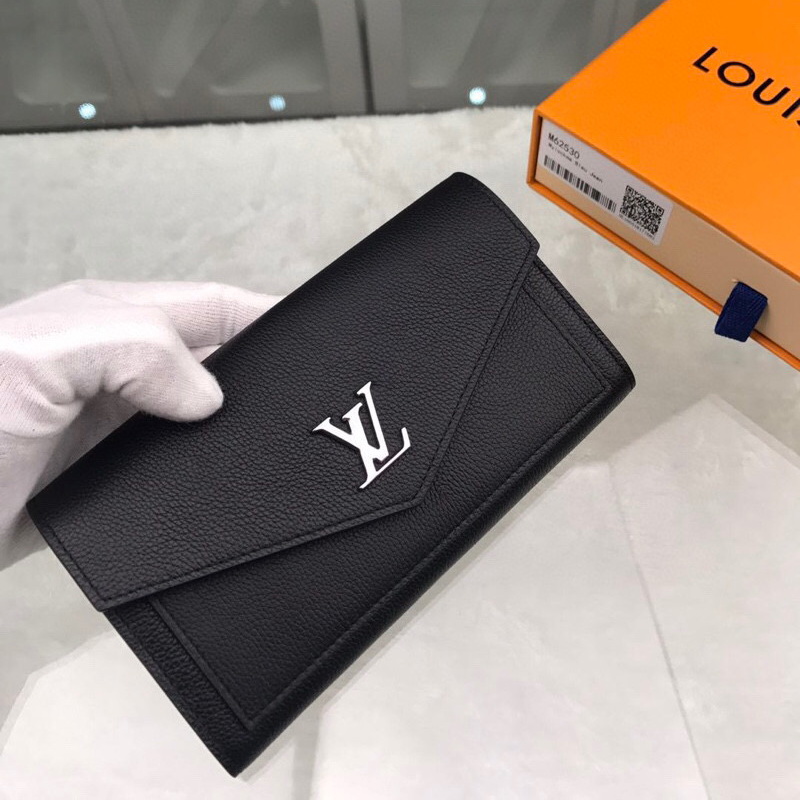 M62530 MYLOCKME WALLET, Louis Vuitton LV